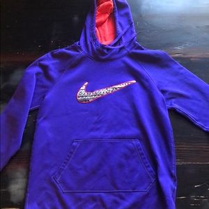 Nike Therma-Fit Women’s Hoodie